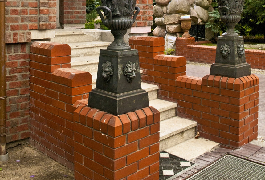 фасонный кирпич 302